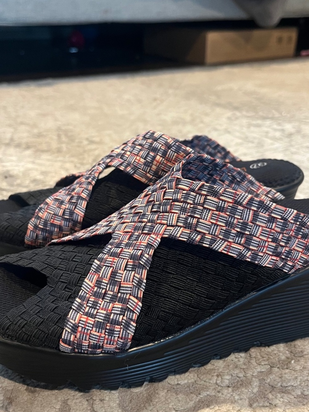 Bernie Mev sandals black 6.5